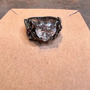 Heart stone ring